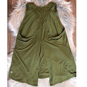 Lululemon Conduit Singlet